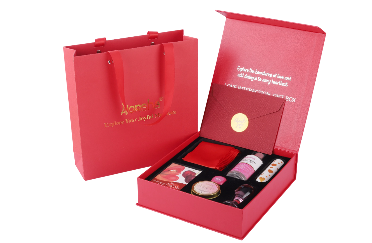 Love Interaction gift box